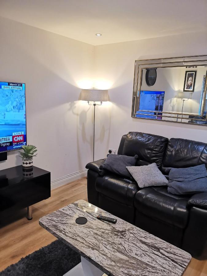 Langley Haven - 3 Bedroom House Casa de hóspedes Maidstone