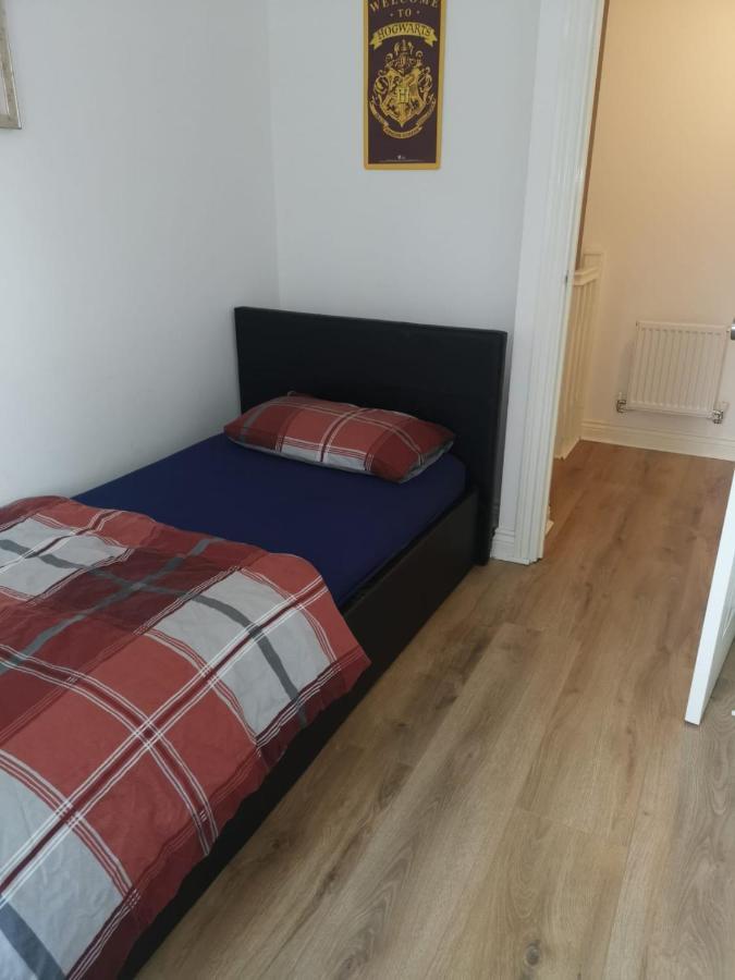 Langley Haven - 3 Bedroom House *