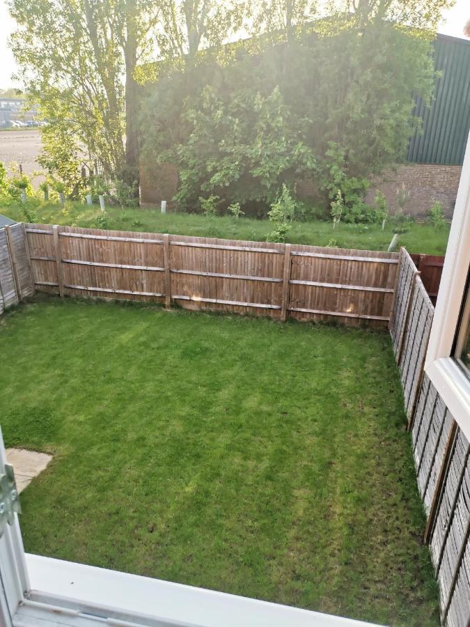Langley Haven - 3 Bedroom House Casa de hóspedes Maidstone